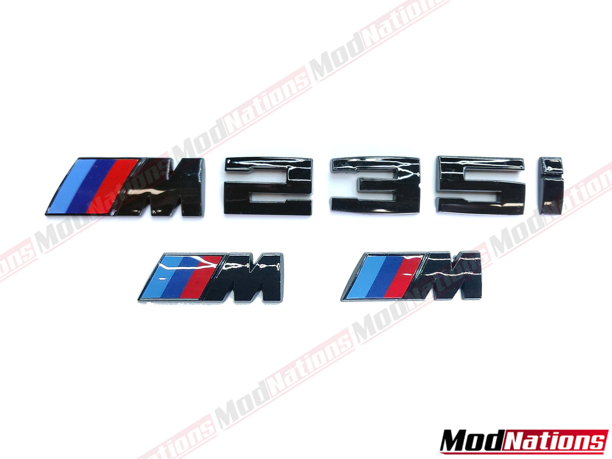 BMW Emblemas originales / Emblema de letras - M - M235i M235iX M235i M235iX  X4 M40iX
