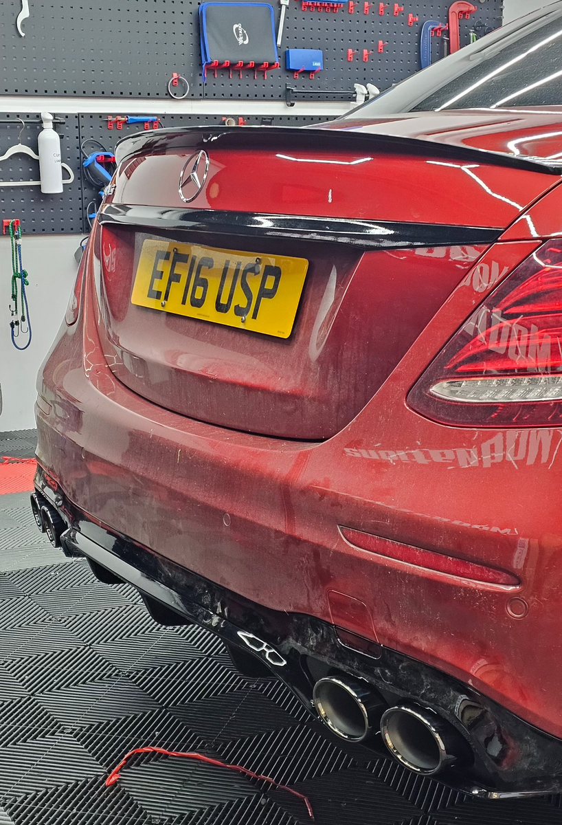 MERCEDES E CLASS W213 E53 STYLE GLOSS BLACK DIFFUSER WITH TIPS – ModNations